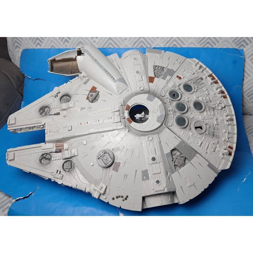 Millennium Falcon 2004 Hasbro Trilogy Electronic Sold "As Is" Read Below*